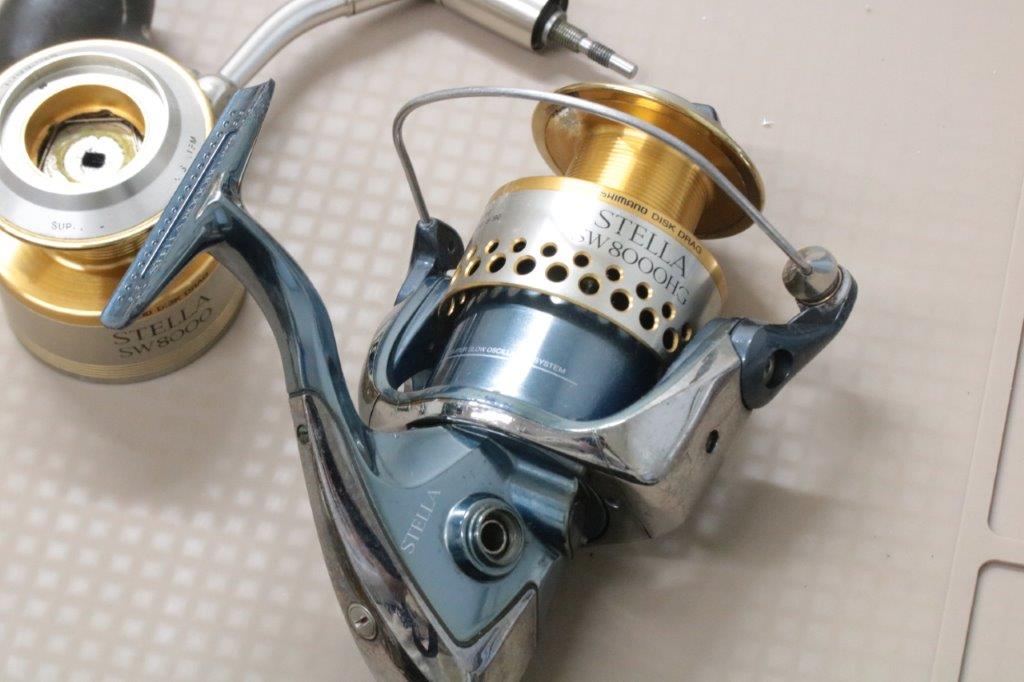 突然ハンドルが回らなくなった01ステラSW 8000HGの修理と