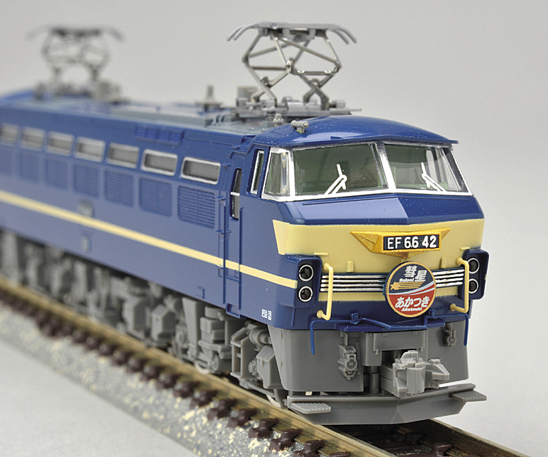 JR西日本 EF66形0番代 後期型・特急牽引機・グレー台車 – 新製品紹介