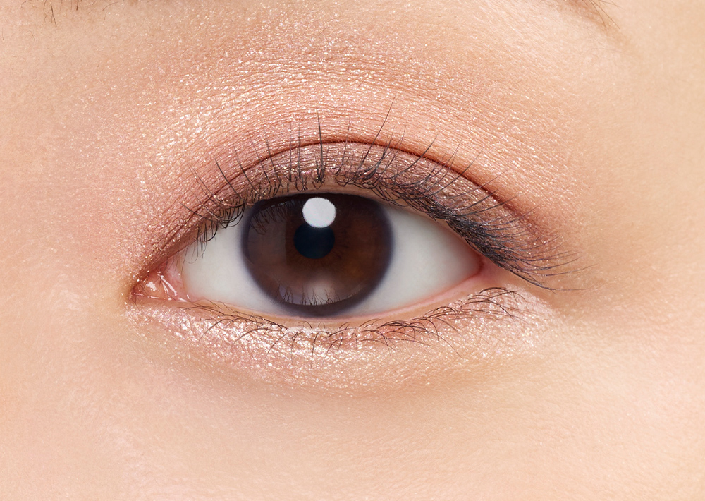 ミネラルクラッシィシャドー｜ミネラルメイクのエトヴォス【公式】