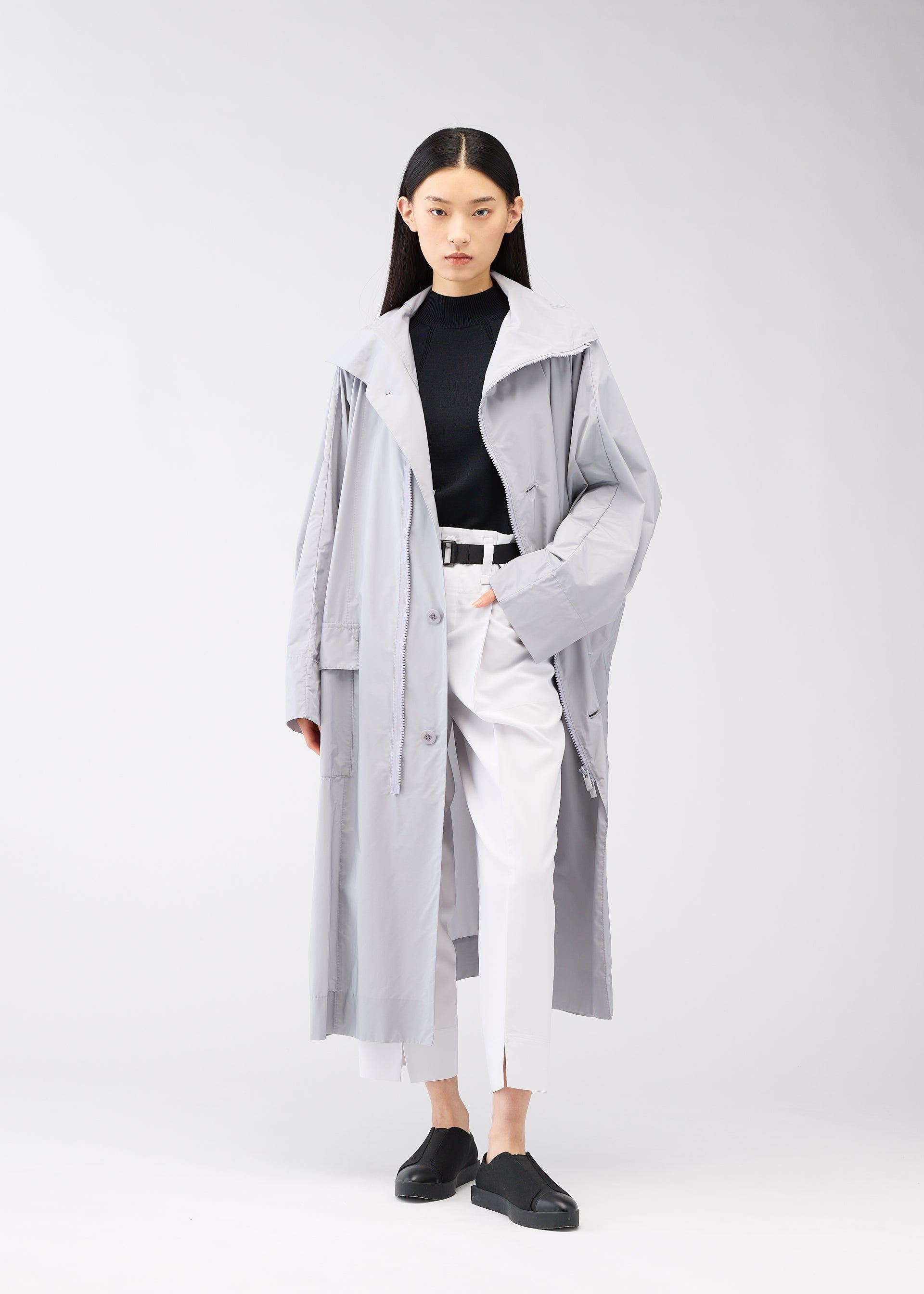 FLAT WIND COAT Coat Black – ISSEY MIYAKE EU