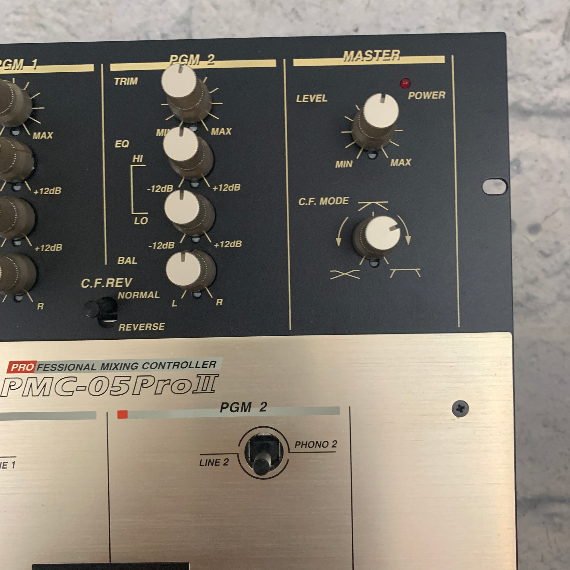 Vestax PMC-05 Pro II DJ Controller - Evolution Music