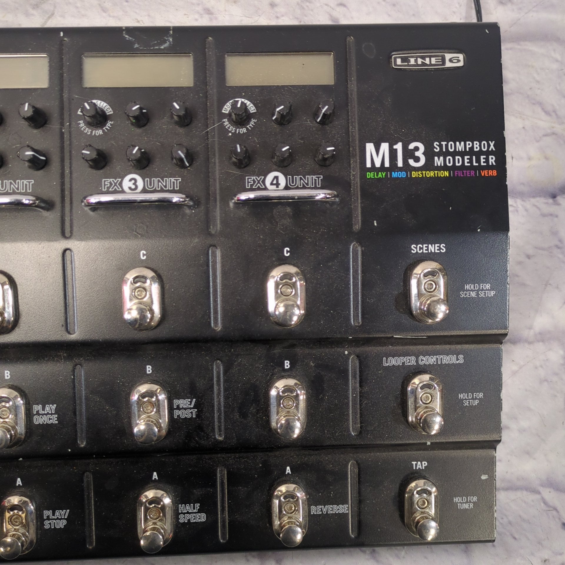 Line 6 M13 Multieffects Unit with Power Supply - Evolution Music