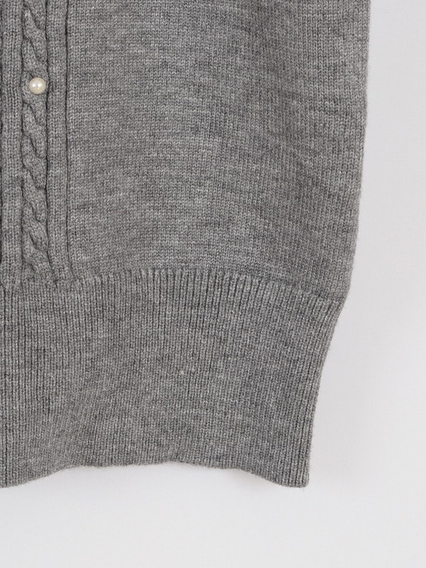 ファーリボンフリルニット｜evelyn（エブリン）公式通販サイト