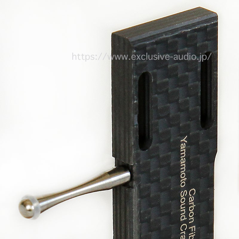 山本音響工芸 HS-4 + TY-1 カーボンヘッドシェルとチタン指掛けの