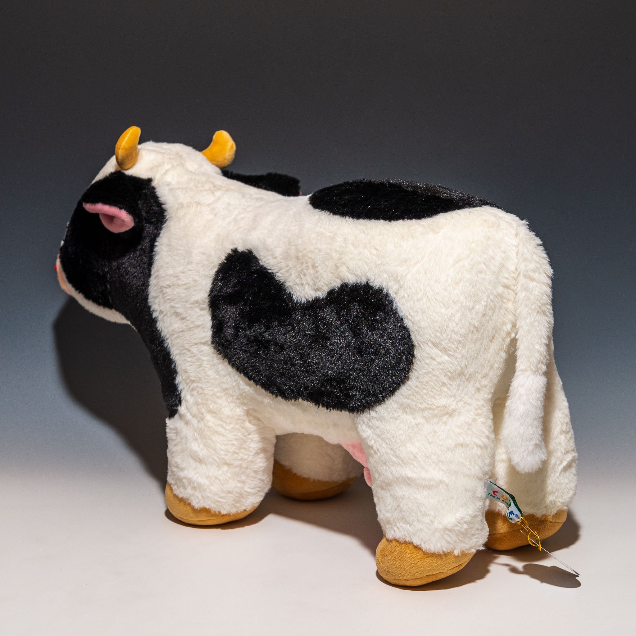 CUTE キュート販売 ぬいぐるみ ウシさんリアル SS F0269・M F0270