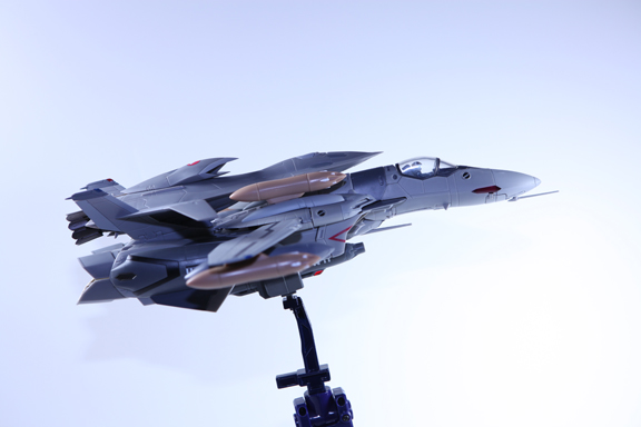 Yamato's 1/60 VF-0A and QF-2200D-B Ghost Booster | An Eye for Things