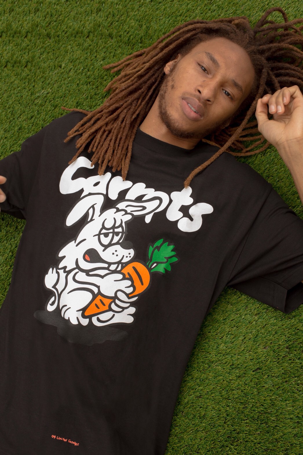 04 Limited Sazabys×Carrots×VerdyコラボTシャツのビジュアルを