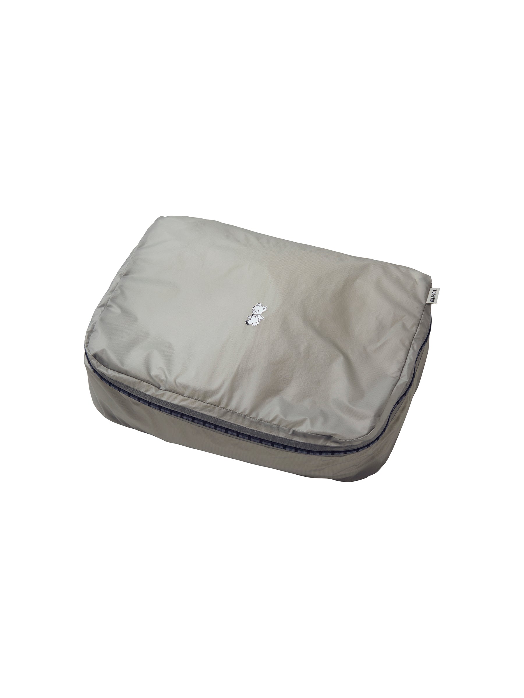 ポーチ（L）〈TO&FRO × familiar〉 | ファミリア公式サイト