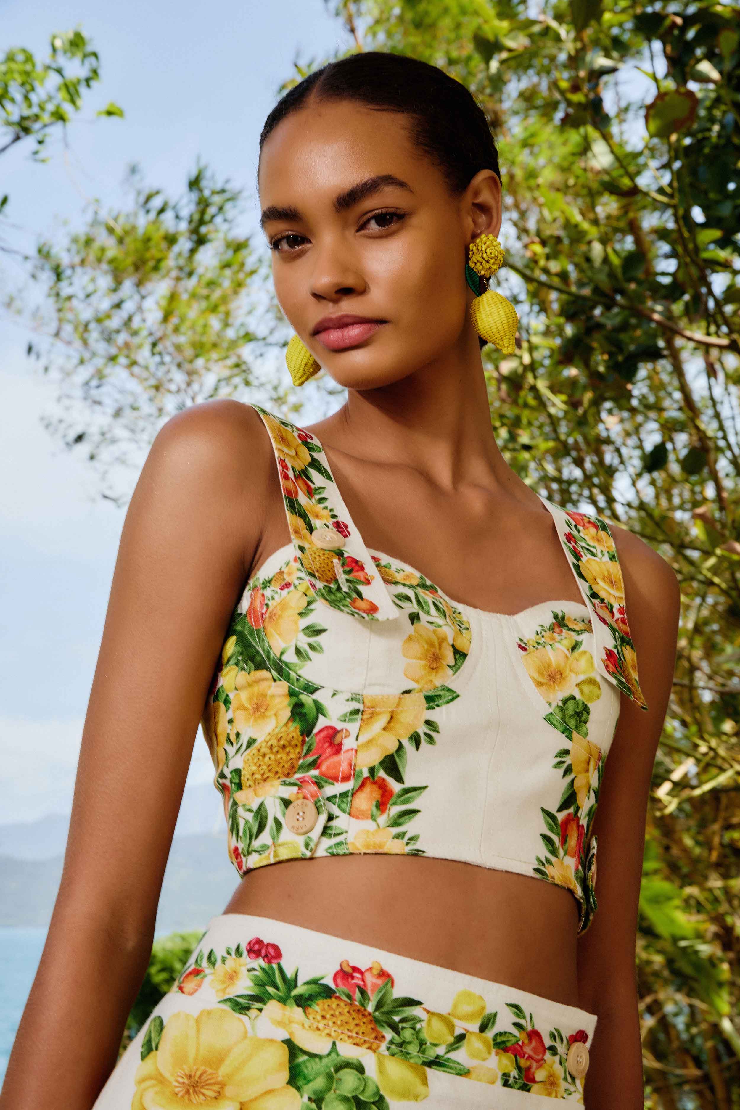 Off-White Picnic Flowers Euroflax™ Premium Linen Crop Top – FARM Rio