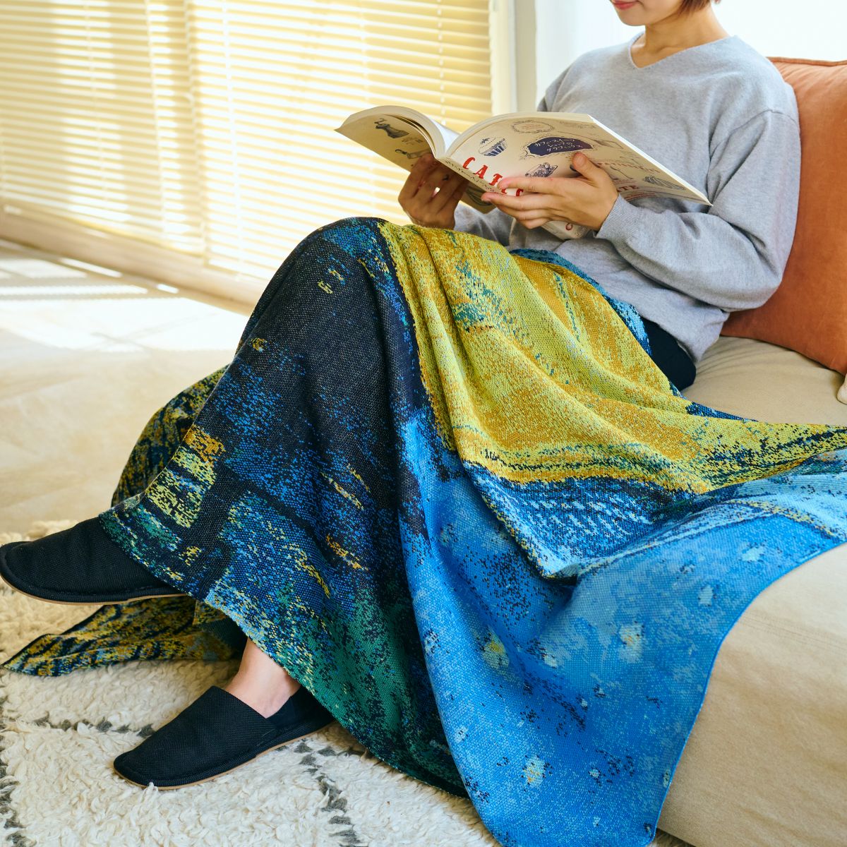 ゴッホのおしゃれブランケットでつくるインテリア空間 – FAVORRIC