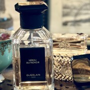 Néroli Outrenoir Guerlain 香水- 一款2016年中性香水