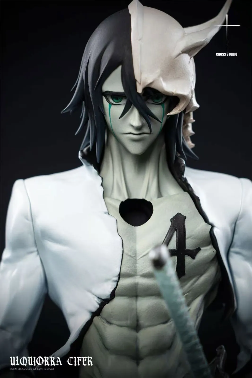 1/6 Scale Ulquiorra Cifer - Bleach Resin Statue - Cross Studios