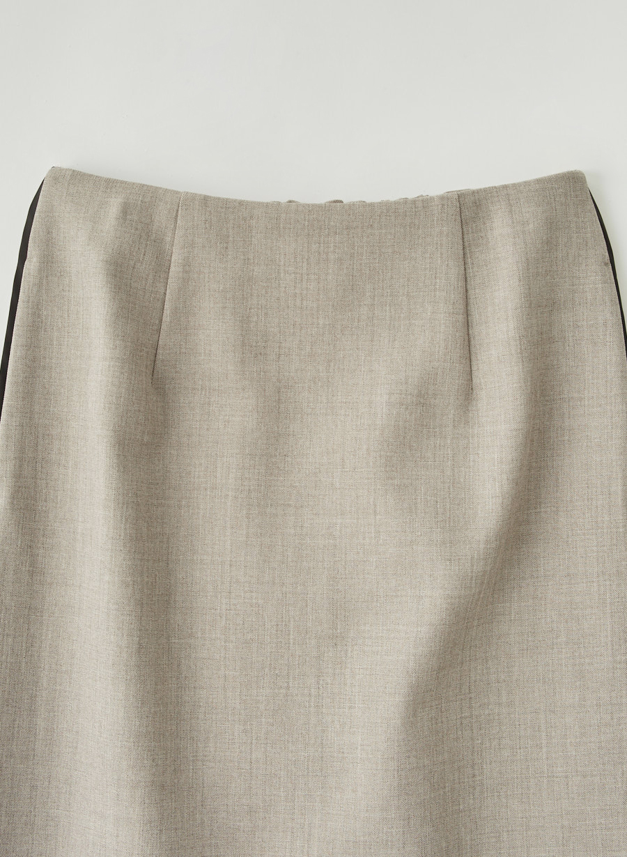 ラインアクセントタイトスカート/セットアップ可｜LOUNIE（ルーニィ