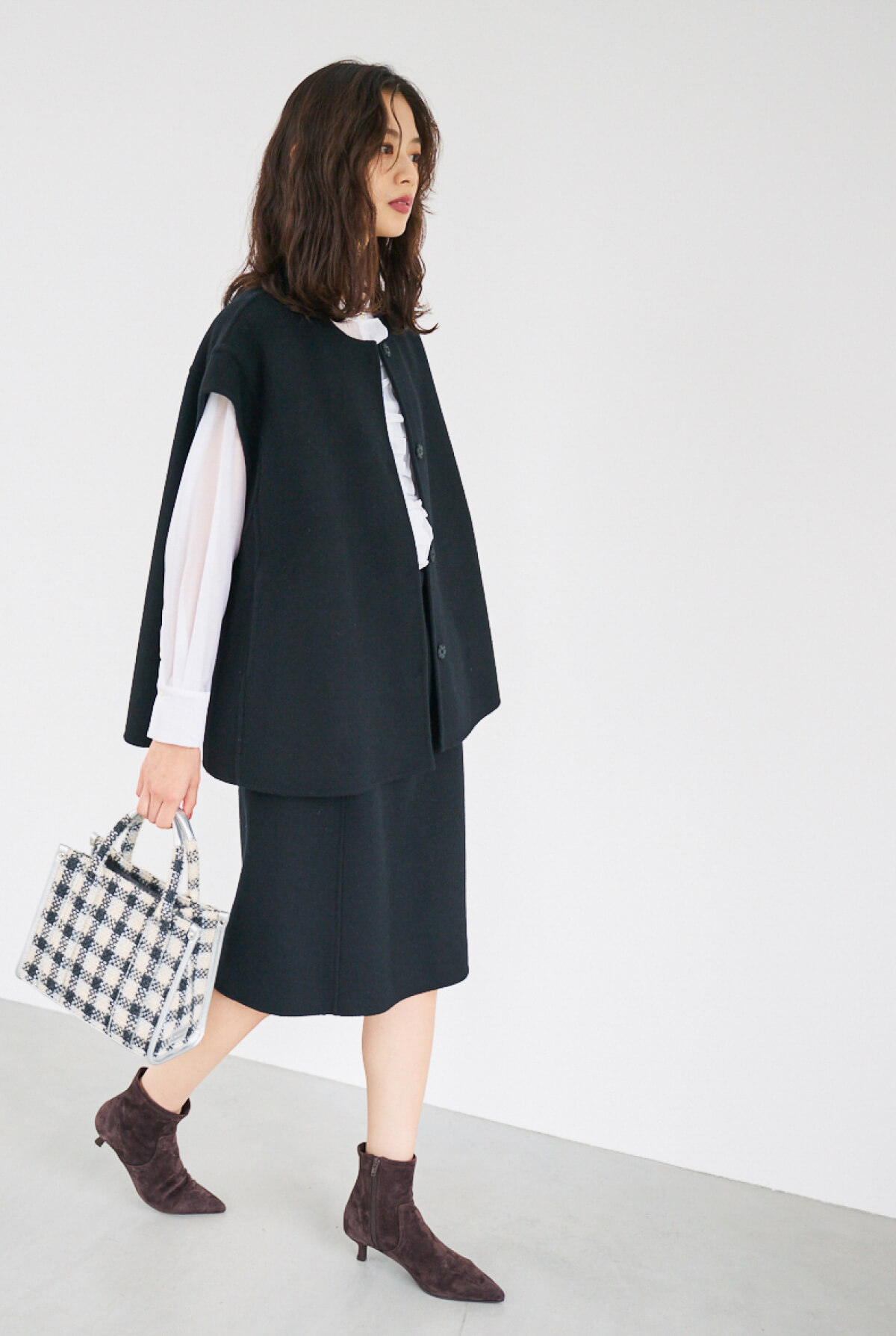 秋冬のONスタイルを更新 ジレセットアップ｜LOUNIE（ルーニィ）公式