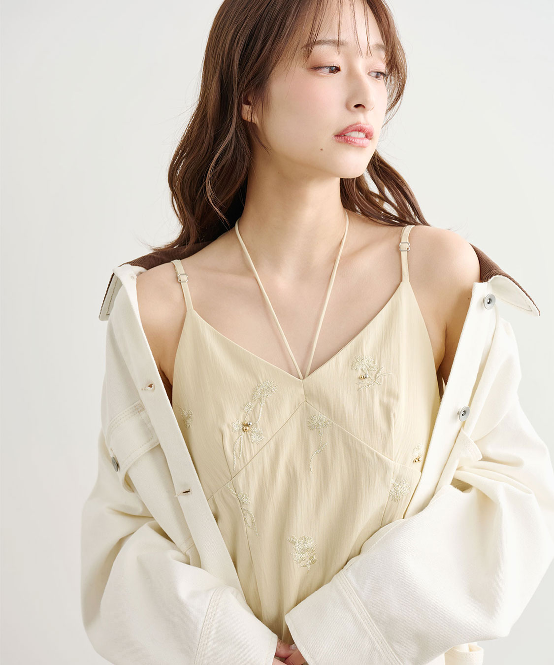 フラワー刺繍キャミワンピース｜PETAL ONLINE（ペタルオンライン）