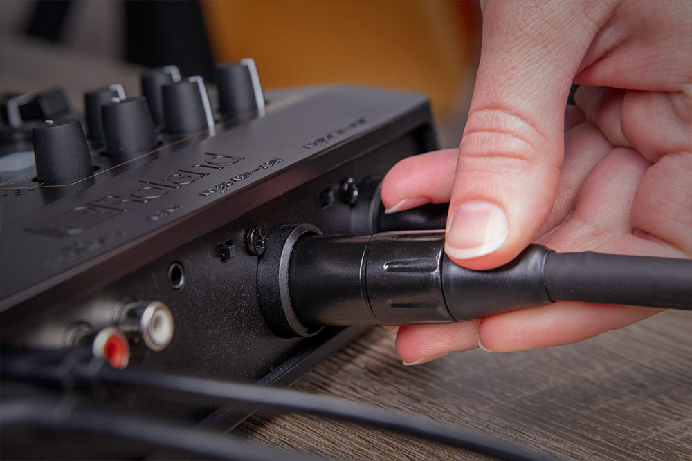 創業祭2026】Roland VRC-01 ライブストリーミングシステム AeroCaster