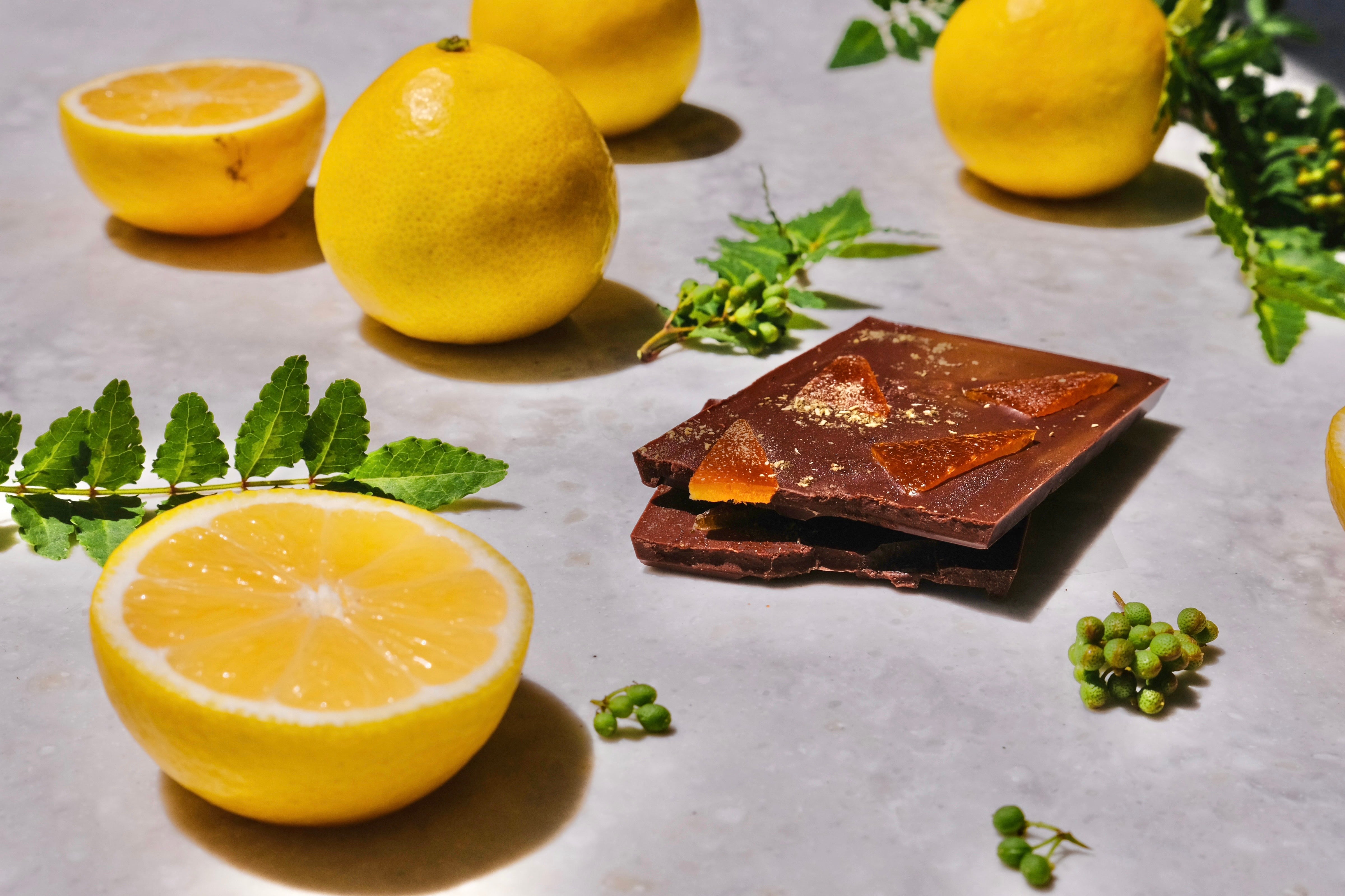 入荷しました】&Sake シトラス・山椒 クランチ ダークチョコレート