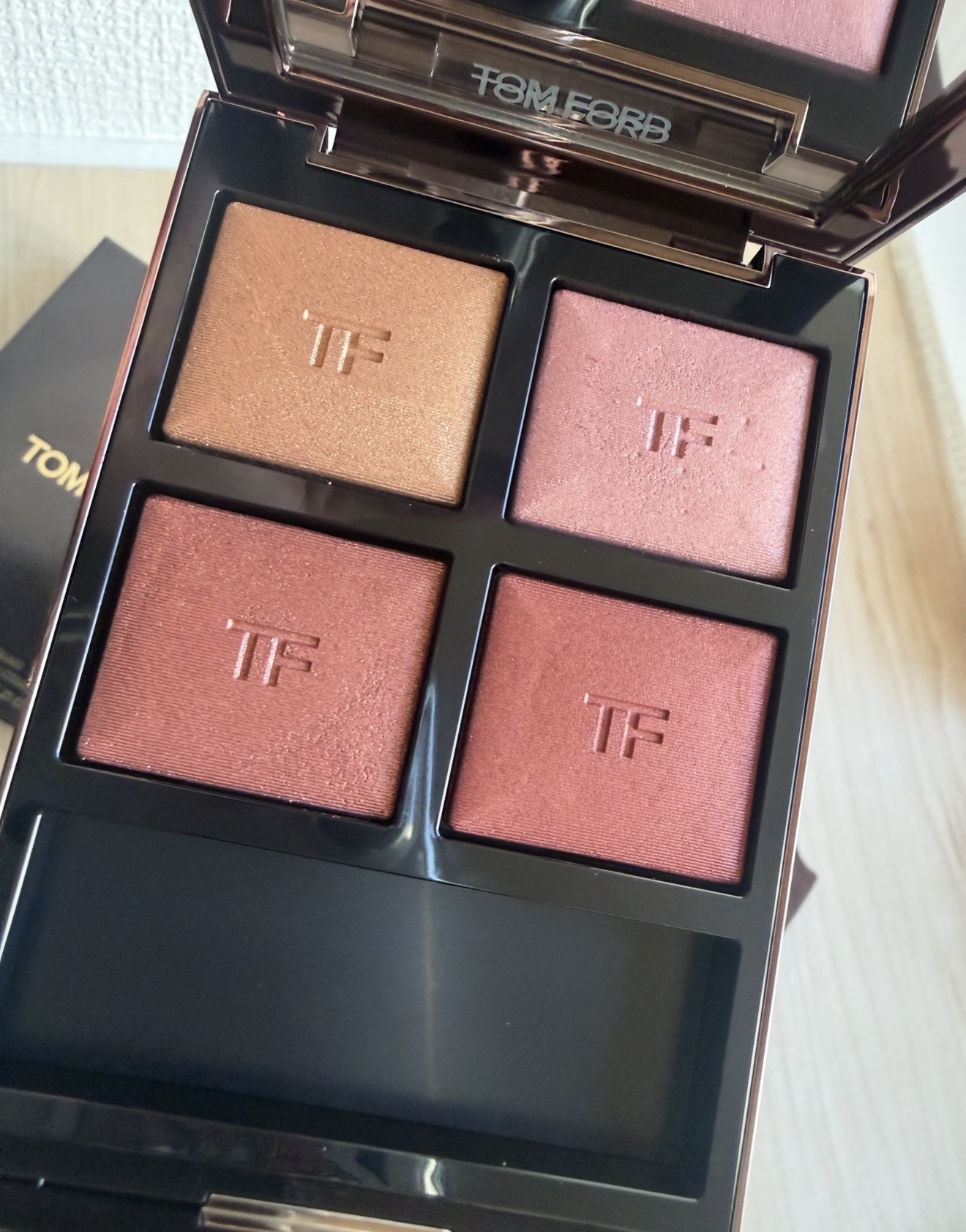 トム フォード ビューティ / アイ カラー クォード 40A ゴールデン