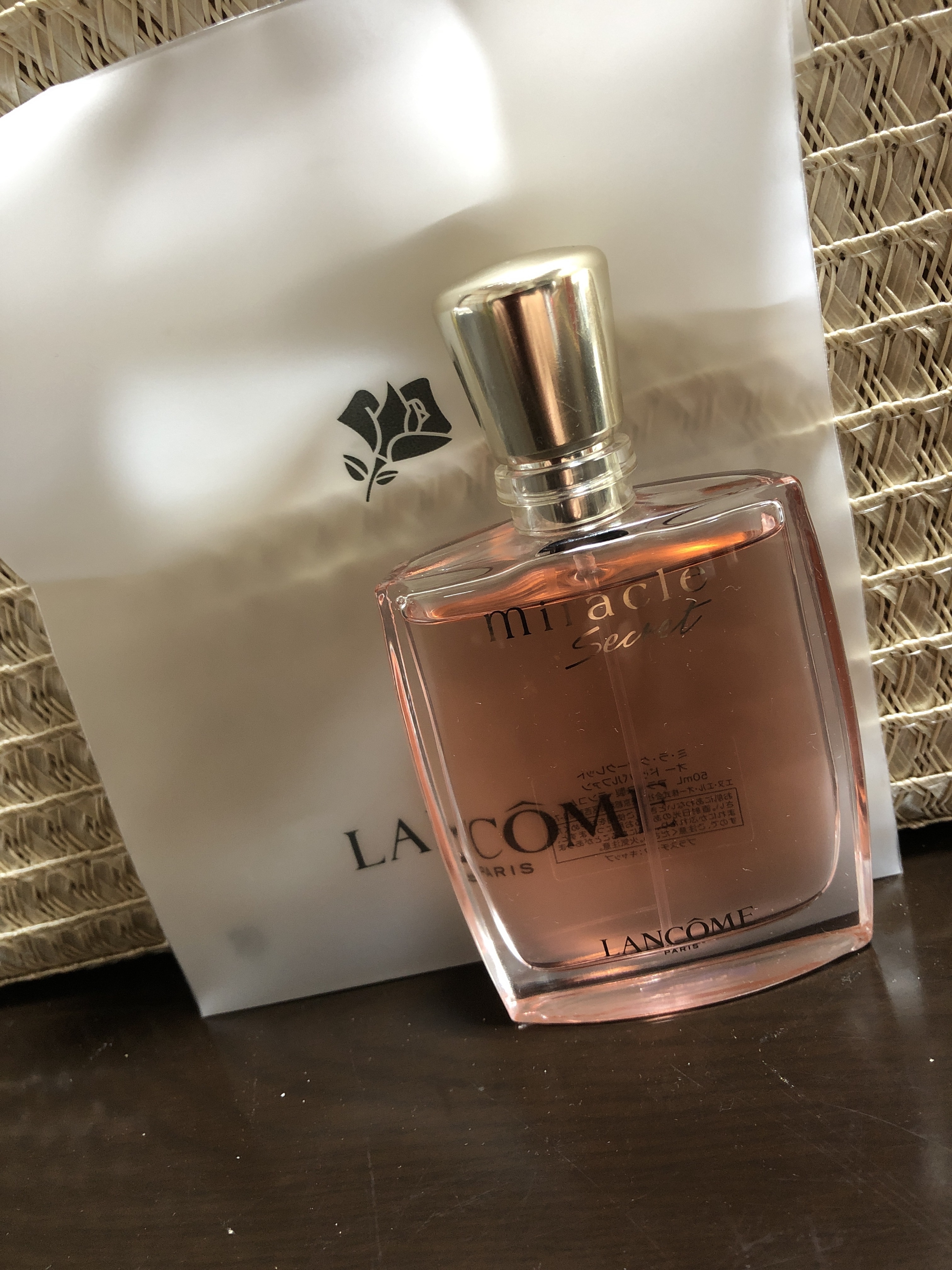 ランコム / ミ・ラ・クシークレット オー ドゥ パルファンの公式商品