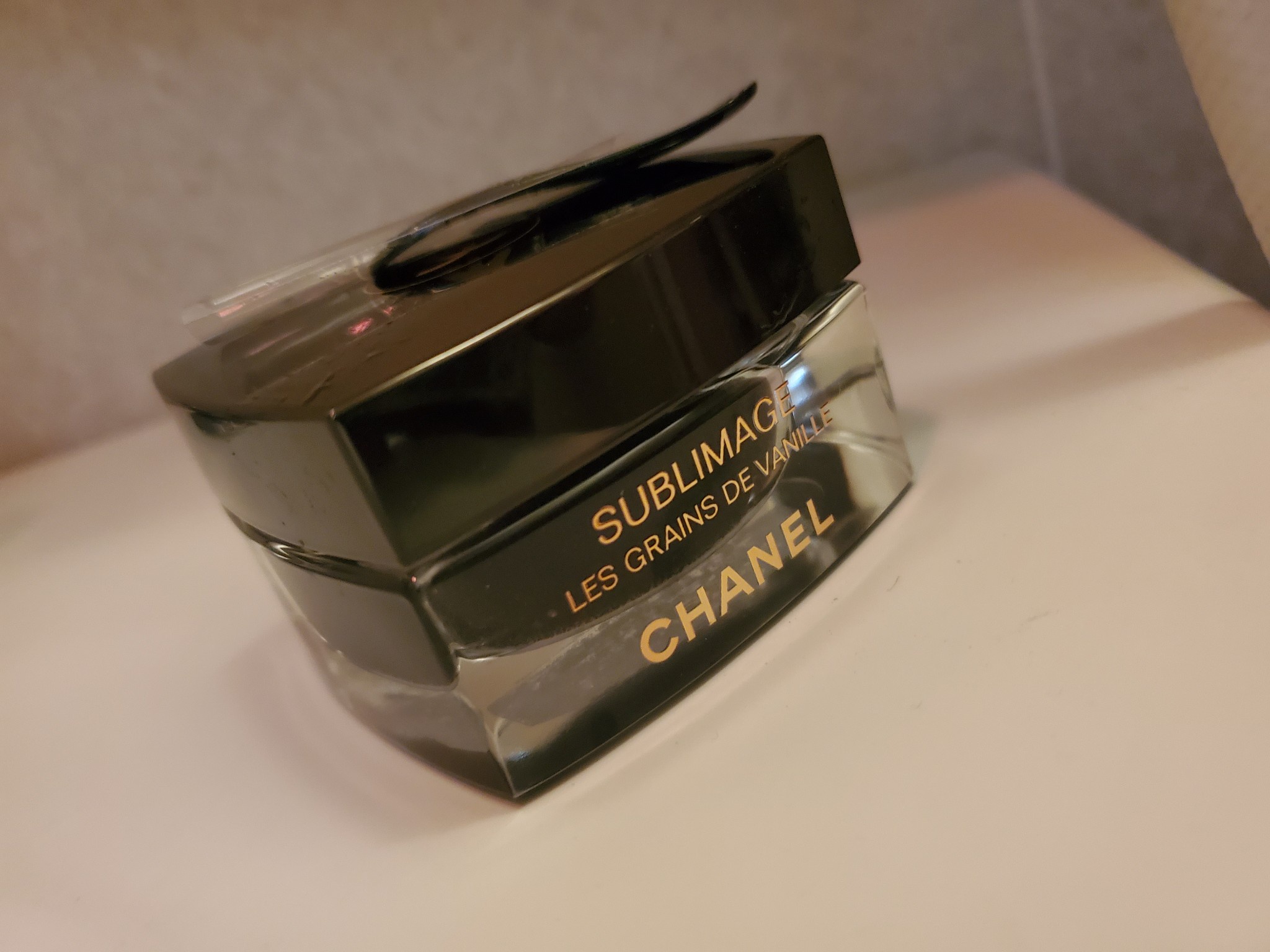 シャネル / サブリマージュ ソワン エクスフォリアンの公式商品情報