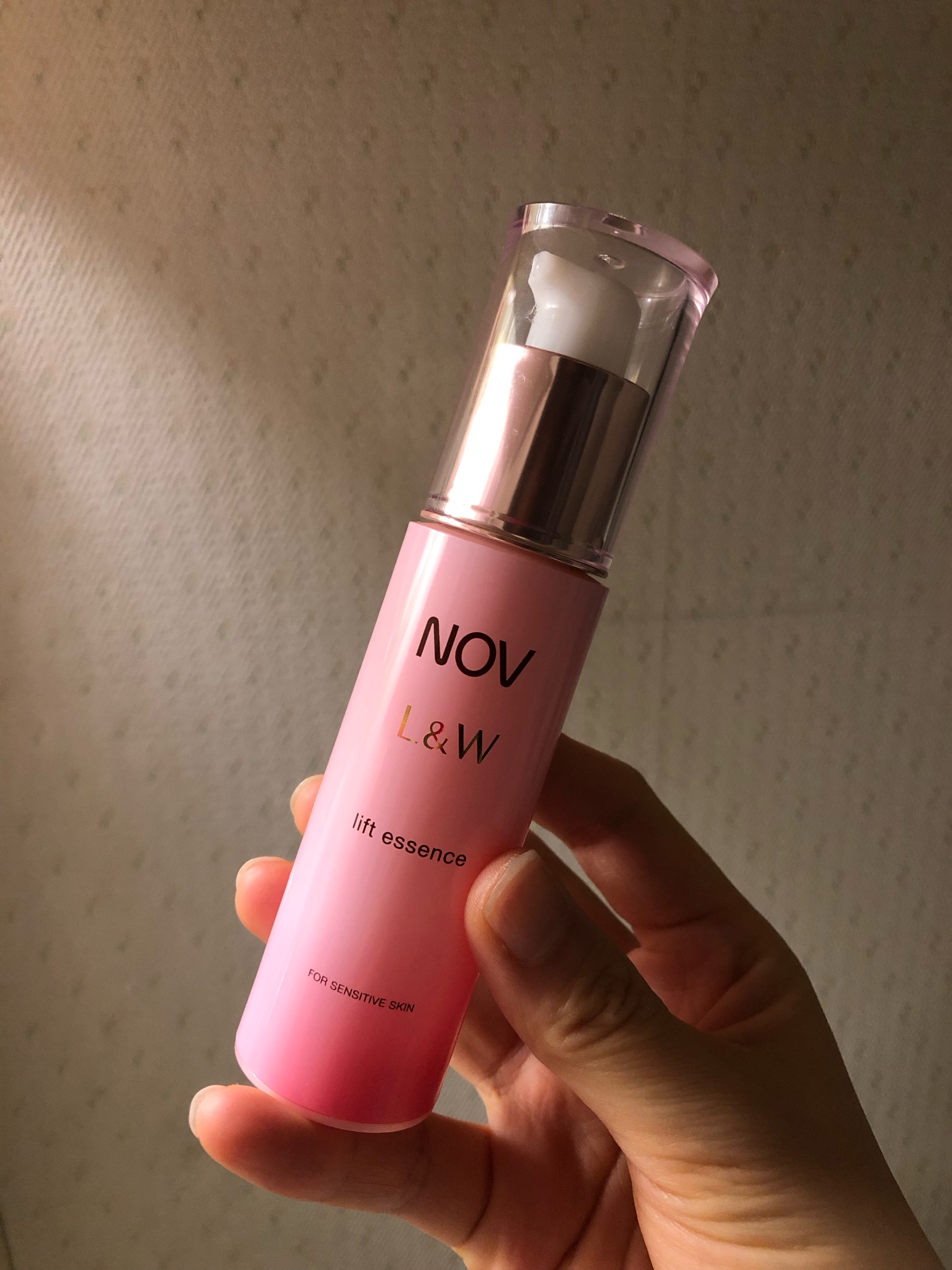 ノブ / L&W リフトエッセンスの口コミ一覧｜美容・化粧品情報はアット