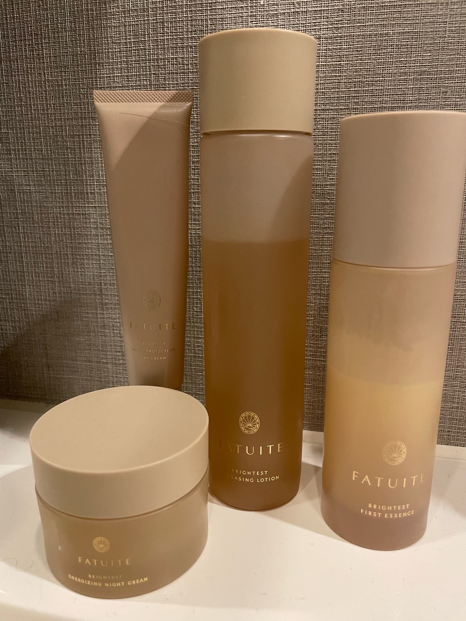 FATUITE / ブライテスト マルチプロテクションデイクリームの公式商品