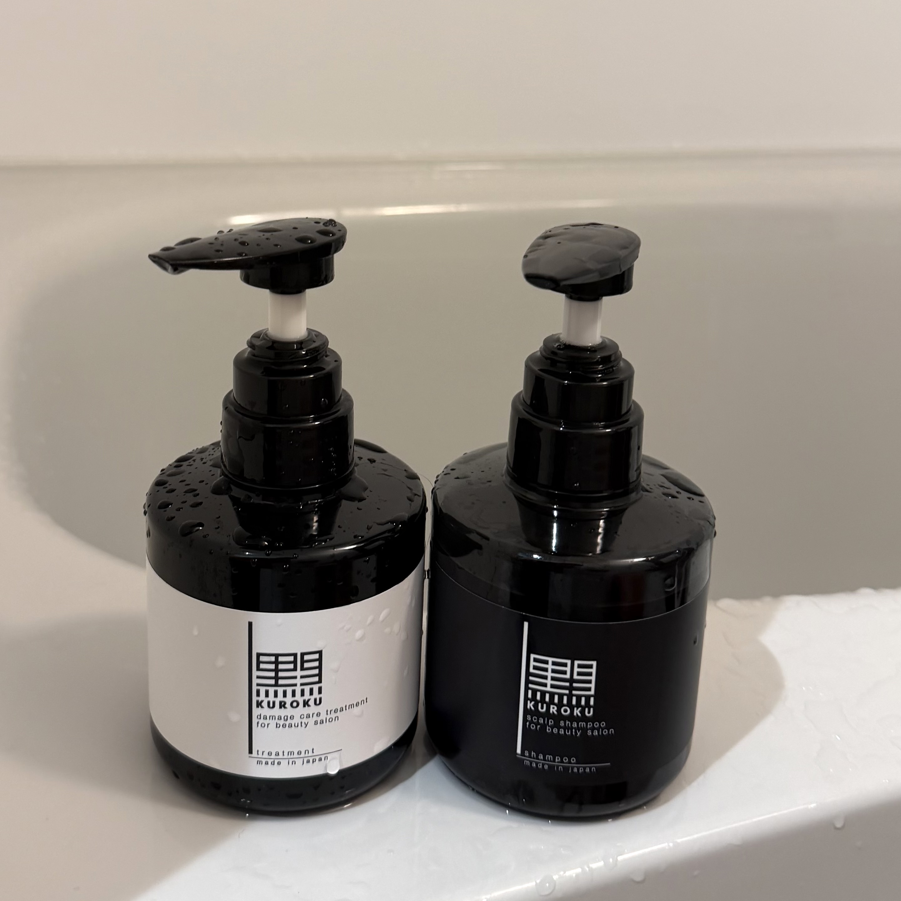 KUROKU / KUROKUスカルプシャンプーfor ビューティーサロン／ダメージ