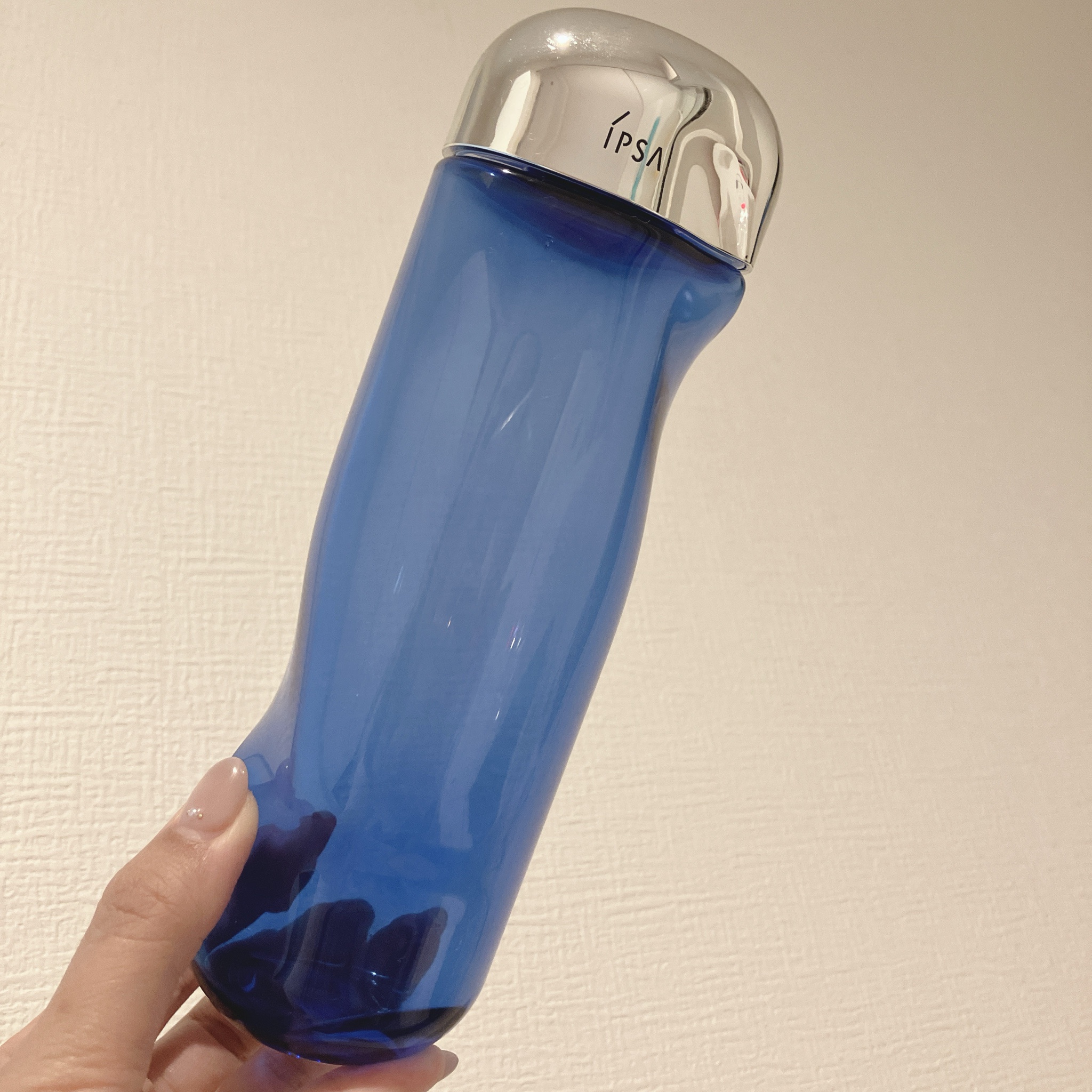 イプサ / ザ・タイムR アクア ホリデー限定デザインボトル 300mLの公式