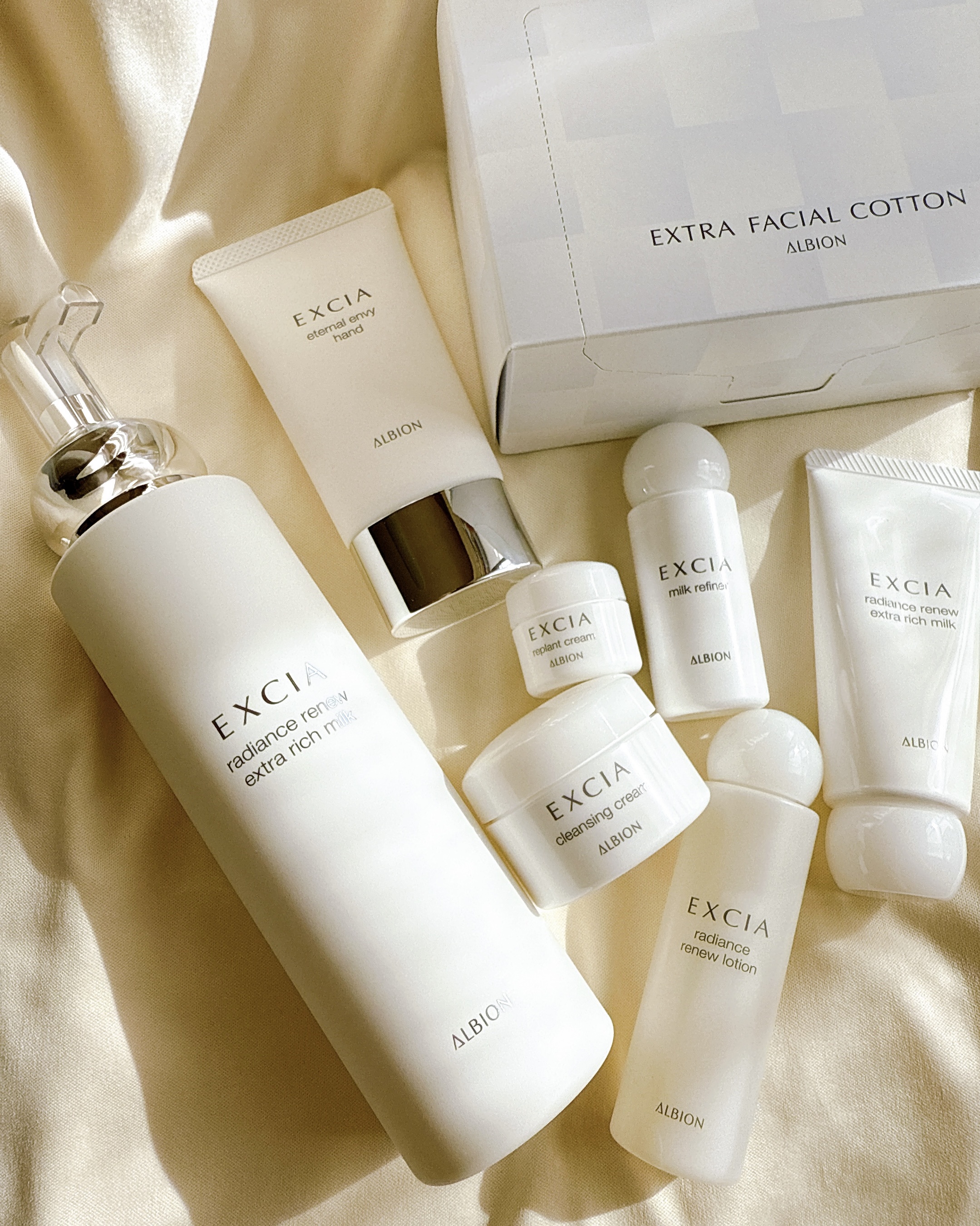 アルビオン / エクシア エターナル エンヴィ ハンドの公式商品情報