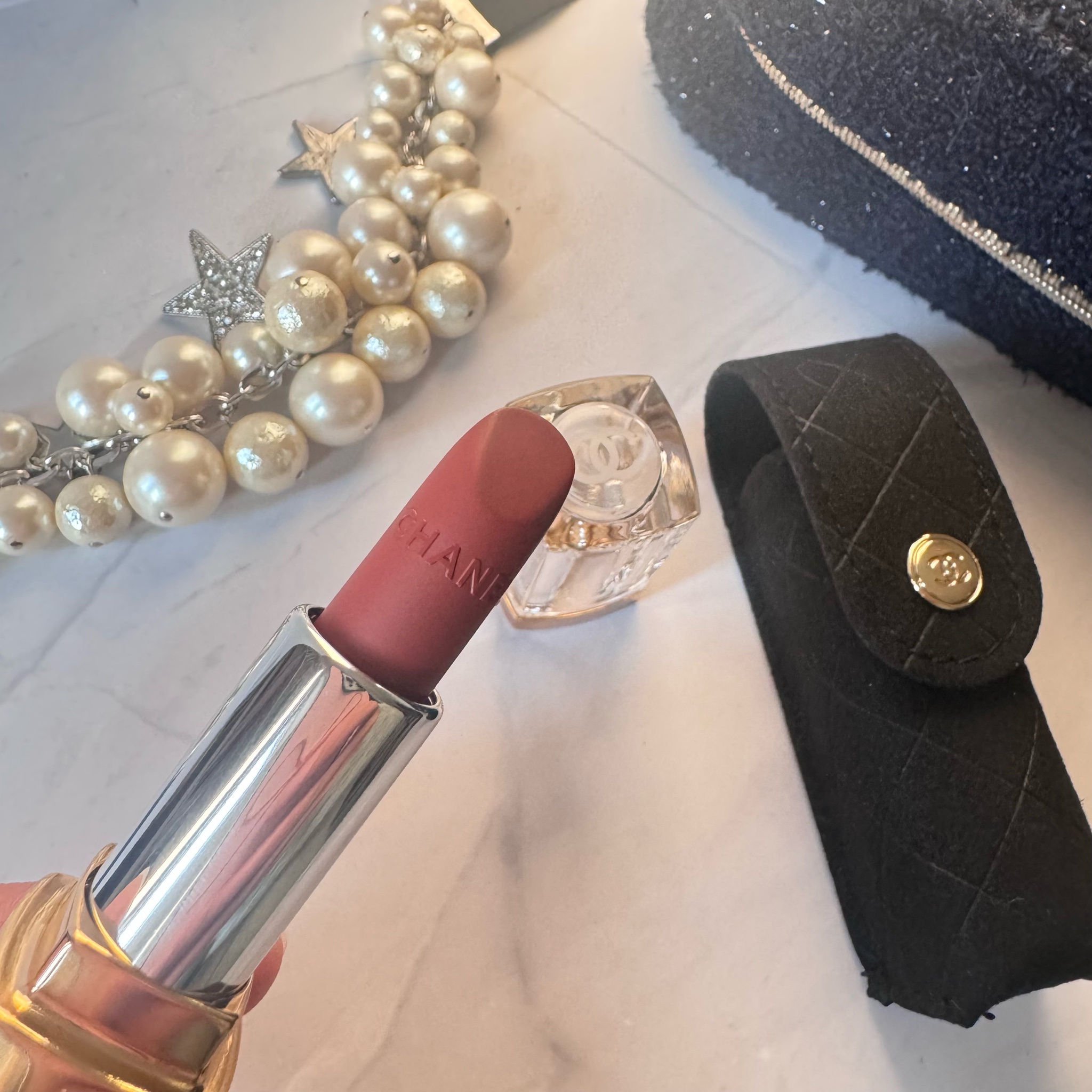 シャネル / トランテアン ル ルージュの公式商品情報｜美容・化粧品