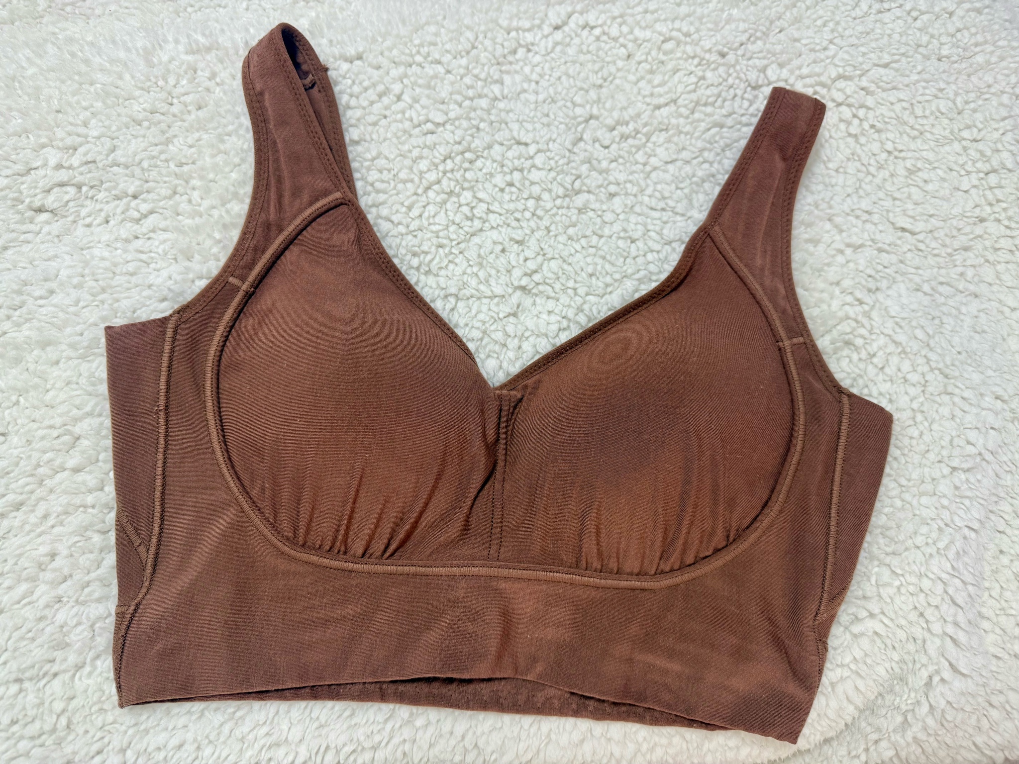 emmerday! / emmerday!感動シルエットノンワイヤーブラの公式商品情報