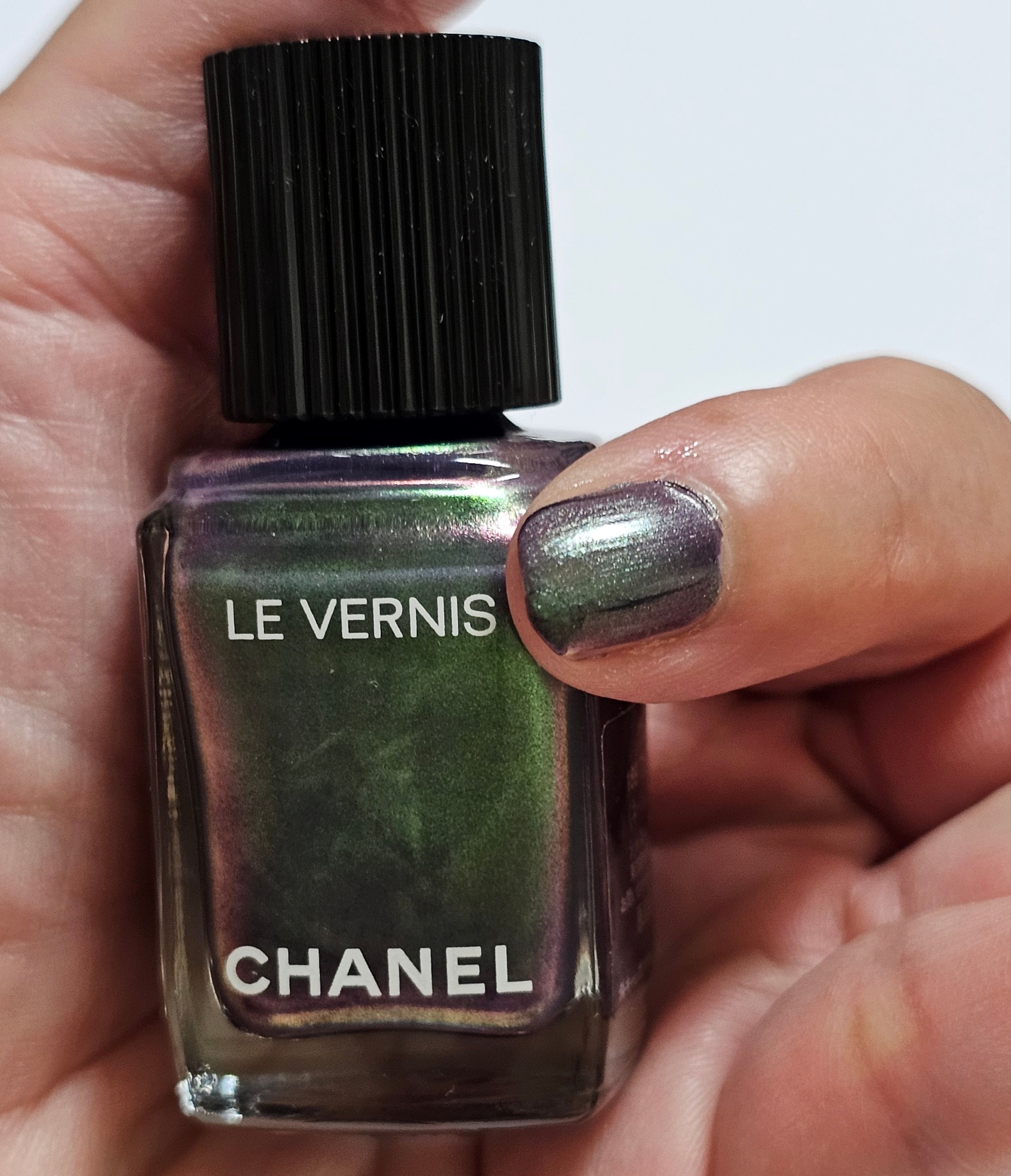 シャネル / ヴェルニ 189 フェノメーヌの公式商品情報｜美容・化粧品