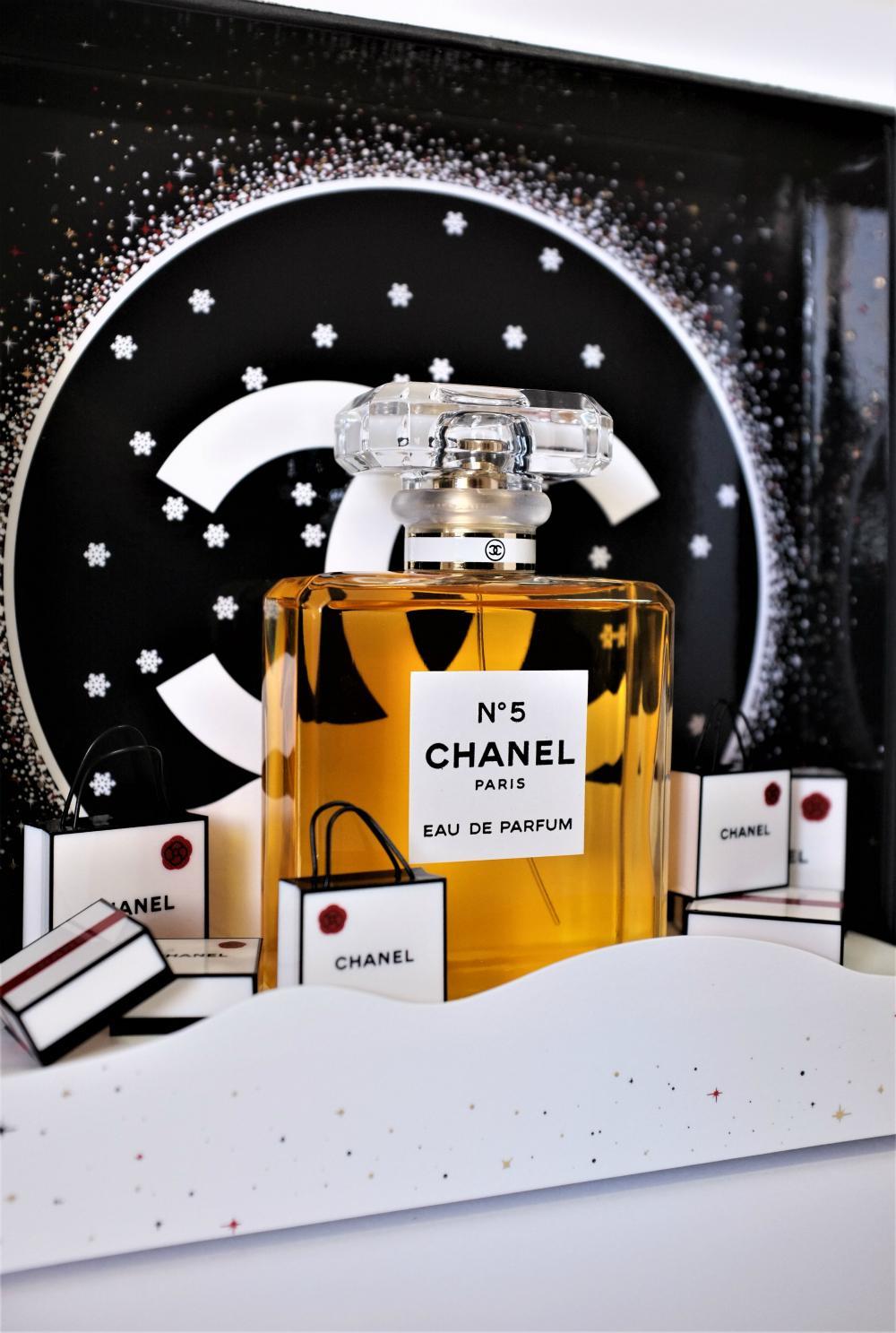 シャネル / シャネル N°5 オードゥ パルファム シアター コフレの公式
