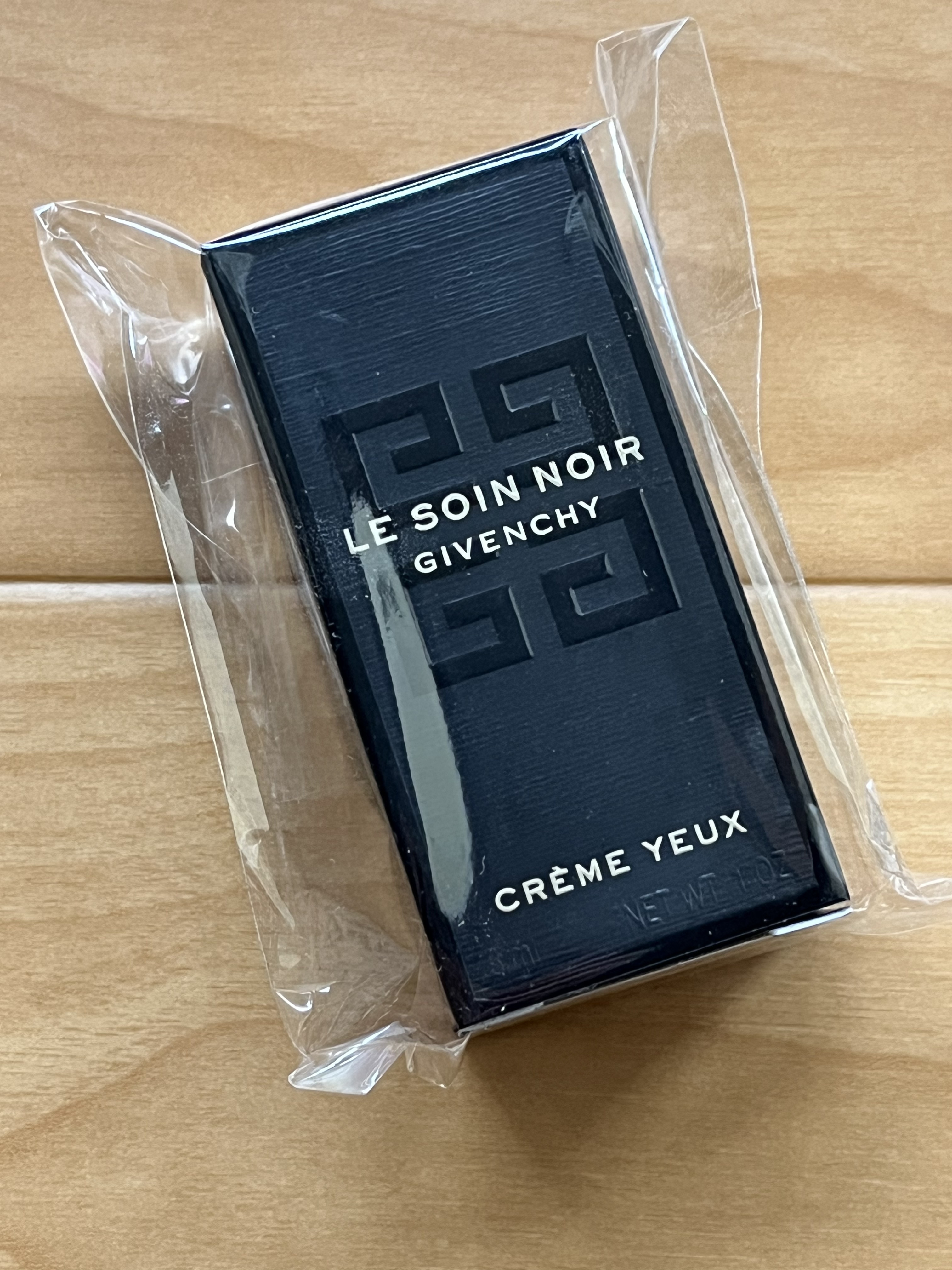 ジバンシイ / ソワン ノワール クレーム ユー Nの公式商品情報｜美容