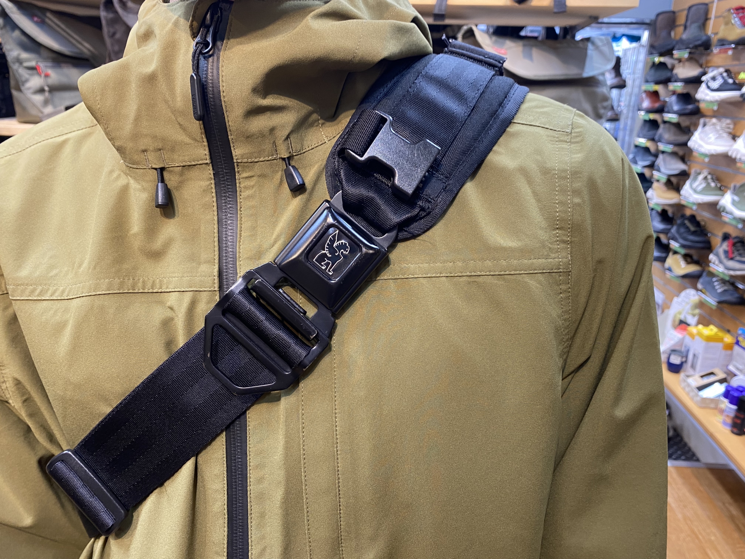 CHROME】1年を通して大活躍なハイスペックお手軽メッセンジャー！KADET