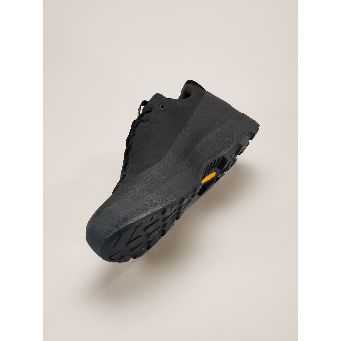 Arc'teryx Men's Konseal GTX in Black/Black