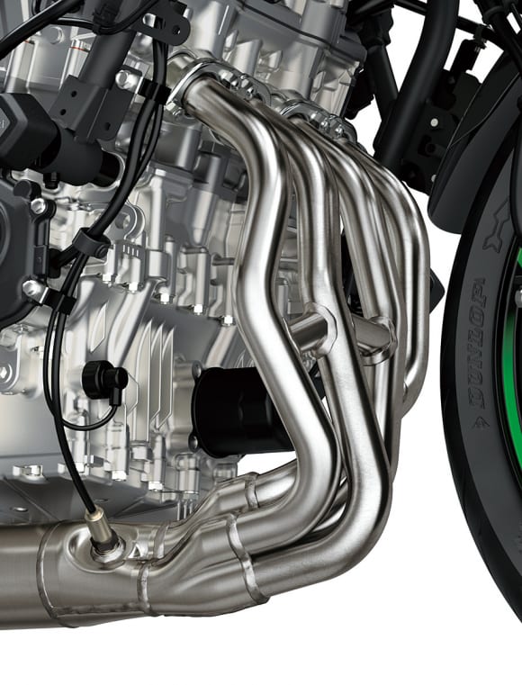 ニンジャZX-25Rというロマン【前編】～ 250㏄インライン4エンジンが