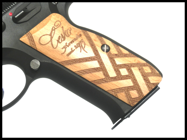 限定品】KSC: ガスブローバックハンドガン AT84 スナブヘッド HWの通販