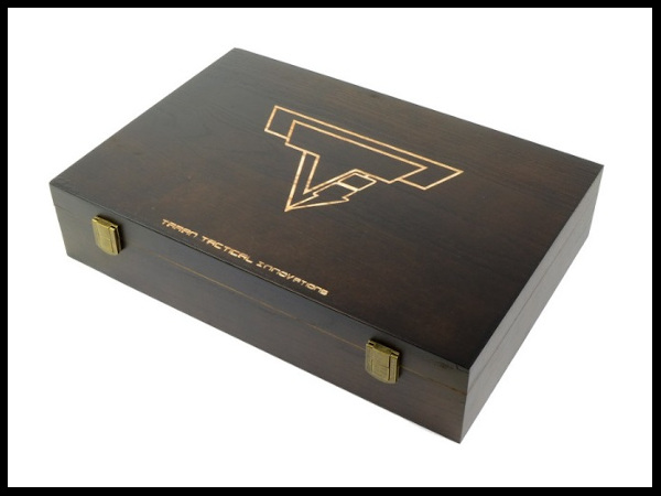 NB: John Wick 木製ガンケース 各種の通販情報 - フォートレス WEBショップ