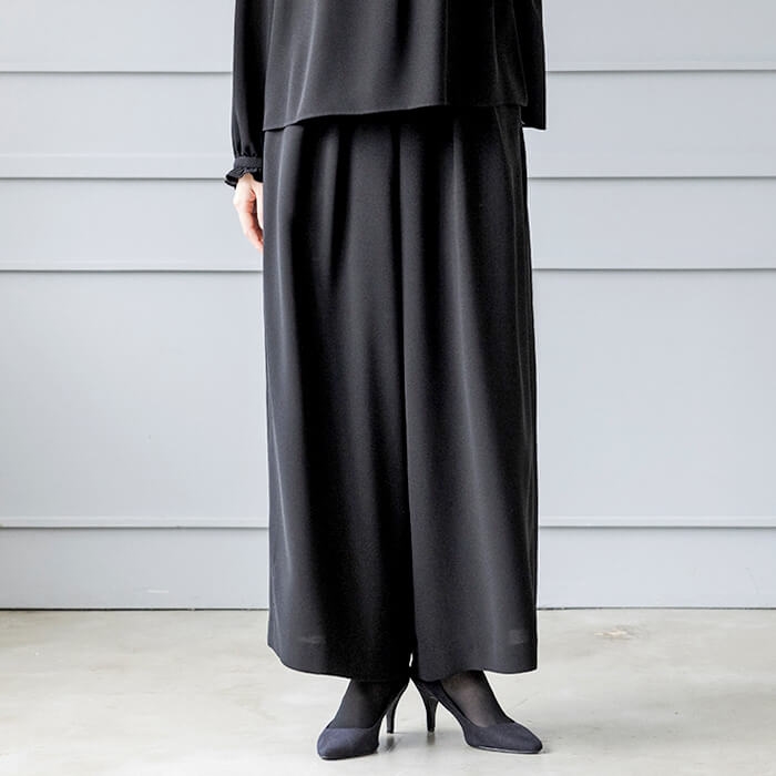 洗える｜ゴム入りワイドフレアパンツ М・ブラック｜東京ソワール