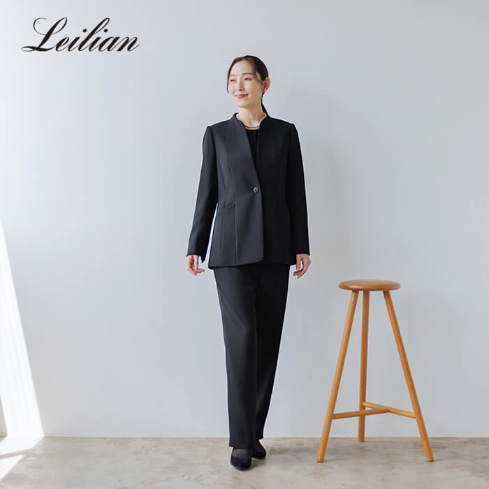 レリアン×東京ソワール／ブラウス付きパンツスーツ 7号・ブラック