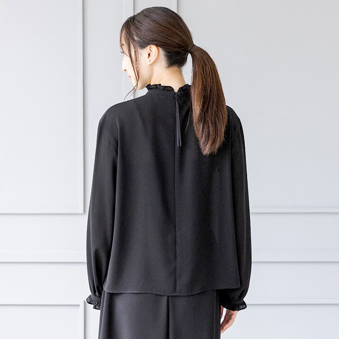 洗える｜フリルギャザーのブラウス L・ブラック｜東京ソワール