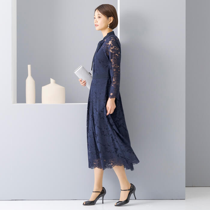 WEB限定｜ボウタイレースドレス 9号・ネイビー｜東京ソワール