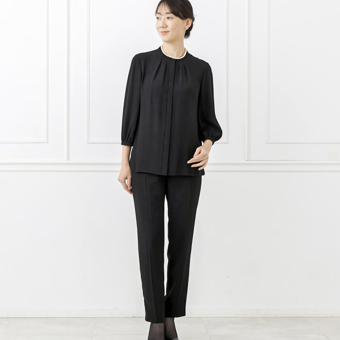 洗える｜ブラウス付きパンツスーツ 9号・ブラック｜東京ソワール