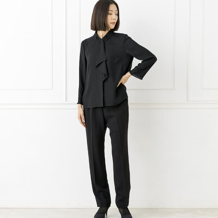 洗える｜前開きのボウタイ風ブラウス 9号・ブラック｜東京ソワール