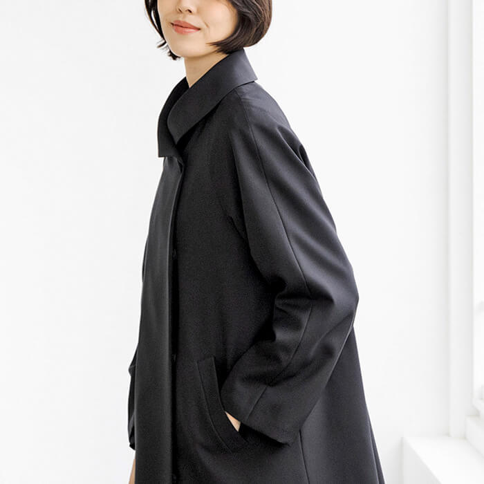 ショールカラーのライナー付きコート M・ブラック｜東京ソワール