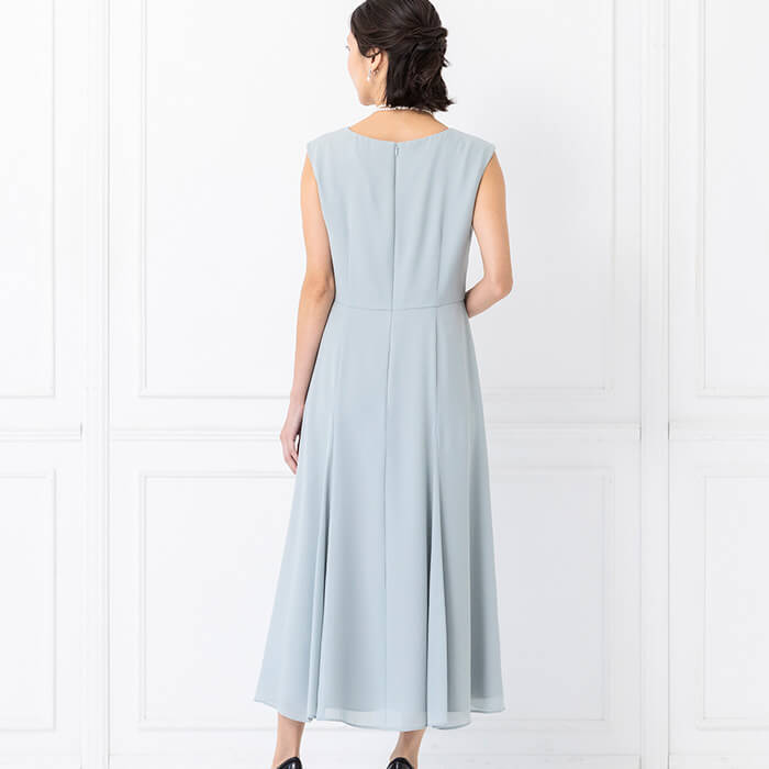 レースブラウス付きの爽やかドレス 9号・ライトグリーン｜東京