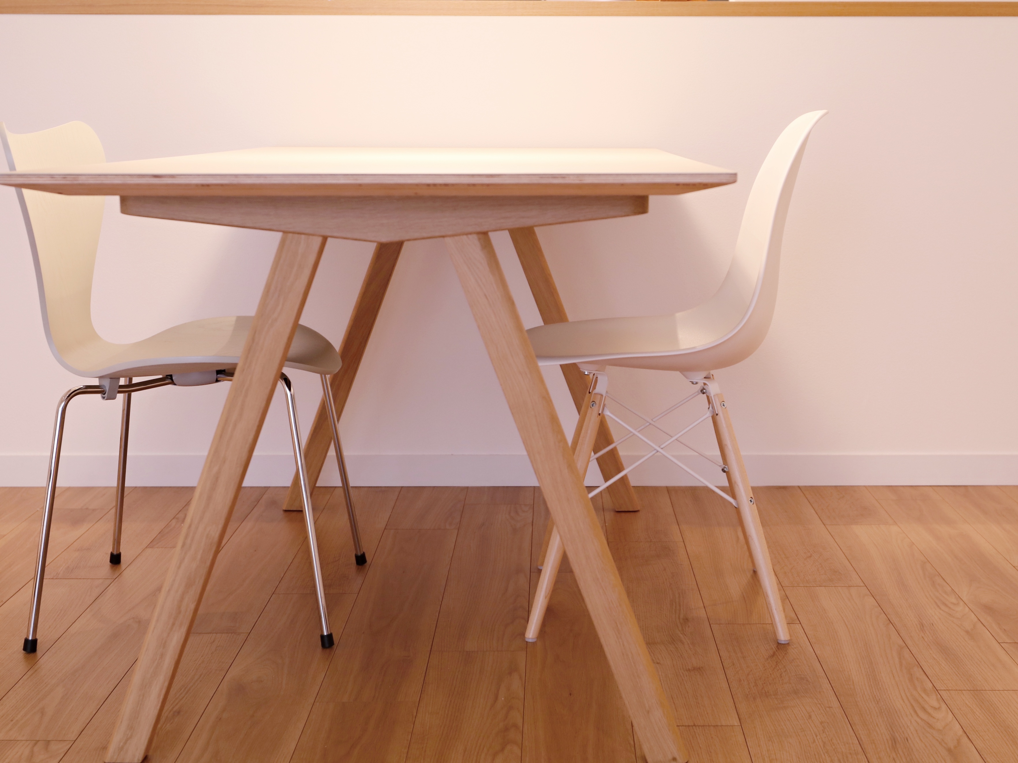 HAY コペンハーグデスク×デザイナーチェア | Flou - 広島のインテリア