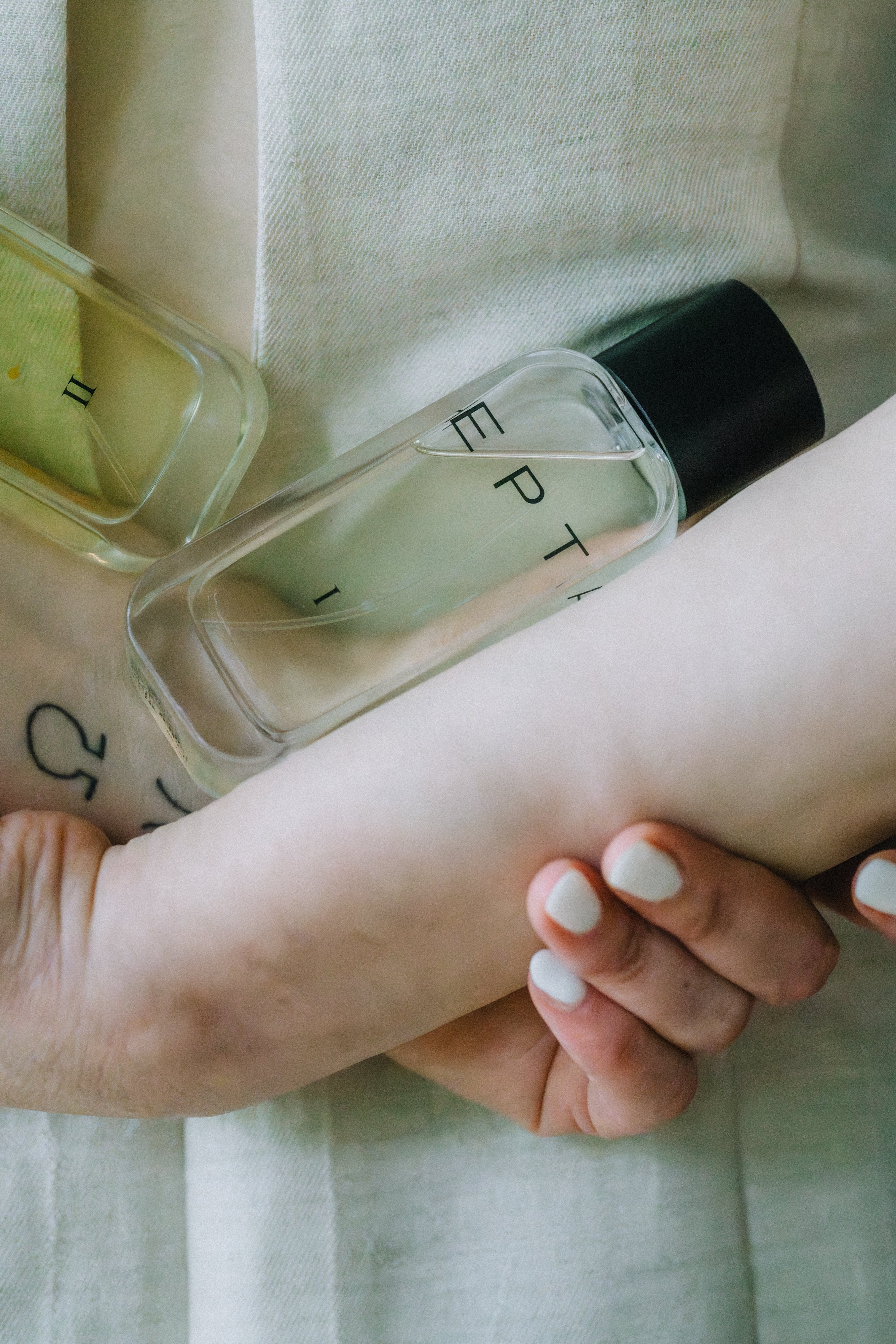 HEPTA I – Float online shop