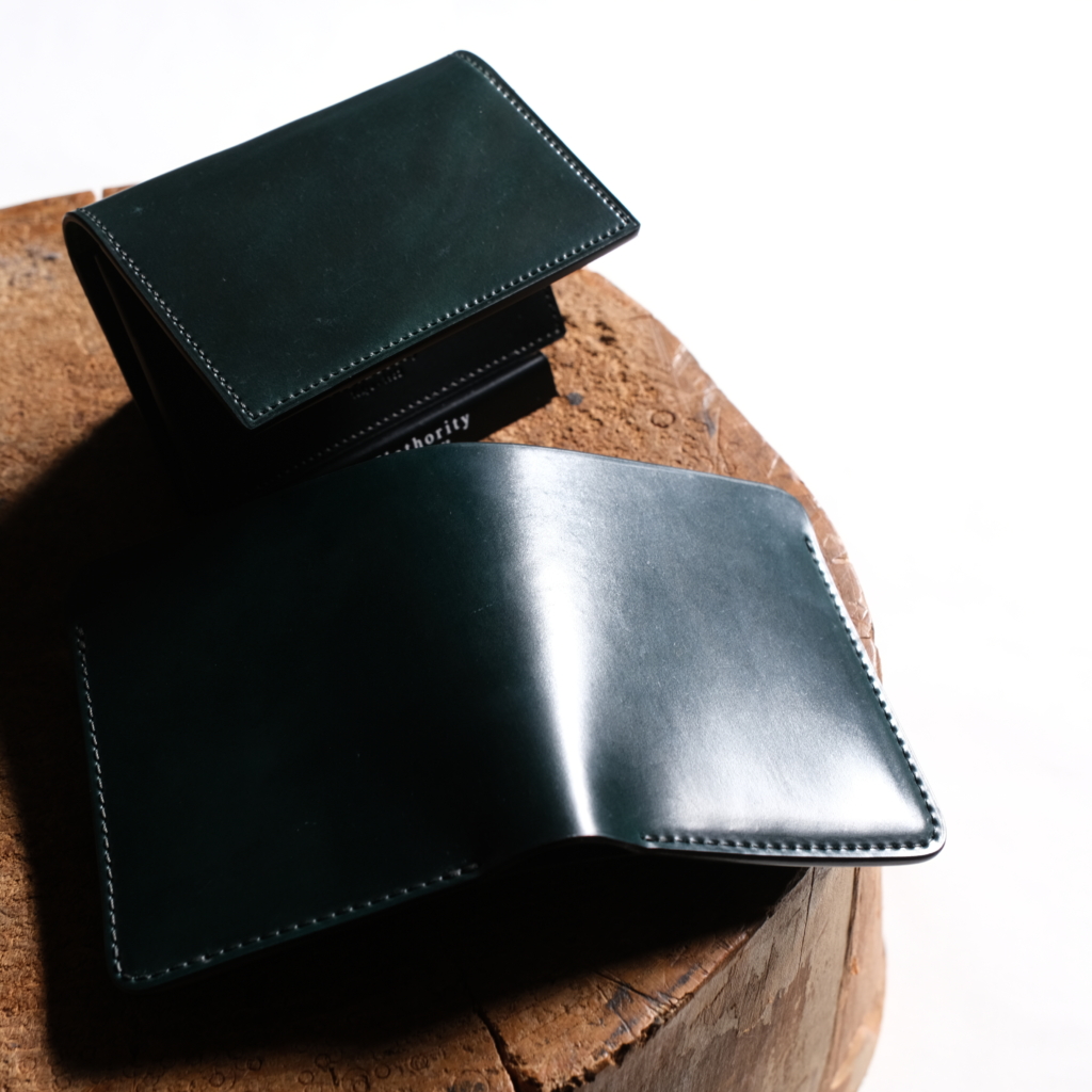 伊勢丹別注の限定品登場【ホーウィン社製シェルコードバン使用